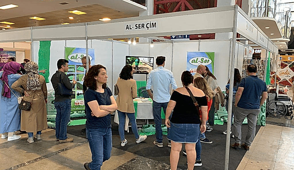 Alser Çim, Flowerfast Festivalindeydi, doğal tohum halısı, rulo çim