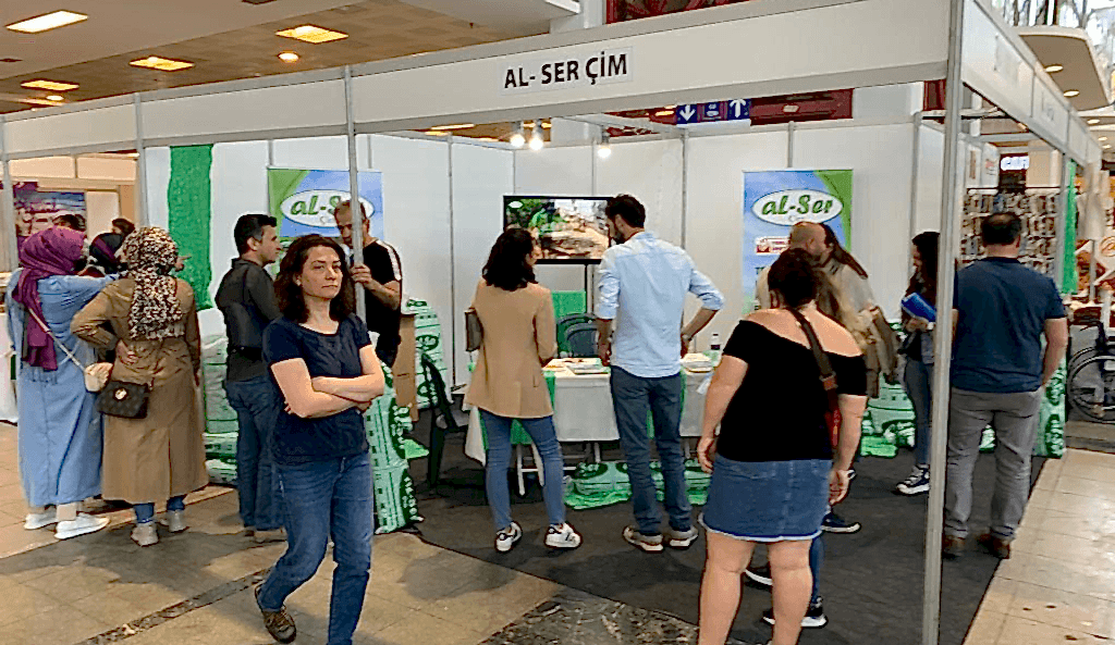 Alser Çim, Flowerfast Festivalindeydi, doğal tohum halısı, rulo çim